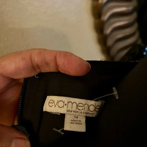 Eva Mendes for New York & Company Black Dress - Picture 3 of 6